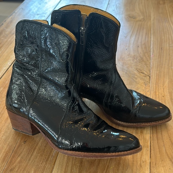 Free People Patent Leather Western Boots. 39 - Picture 3 of 4